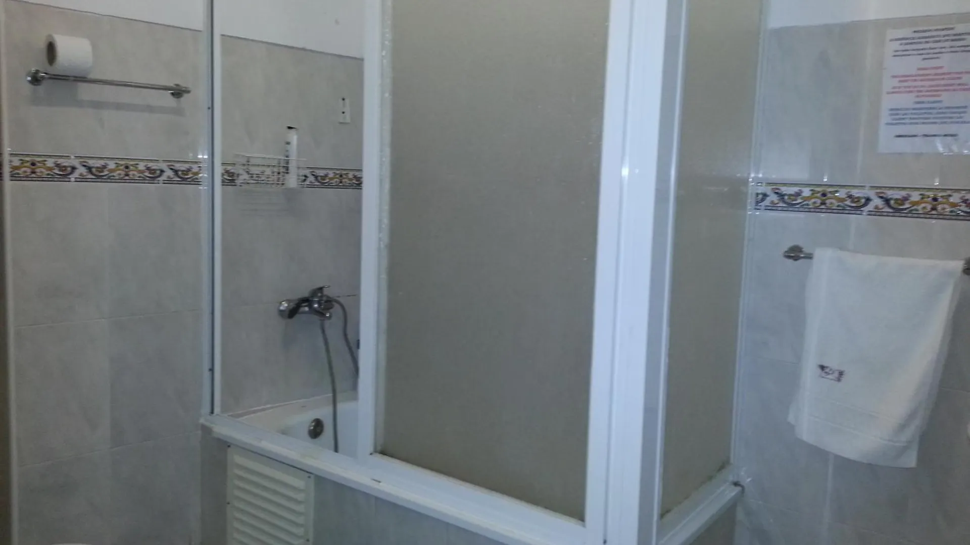 City Centre Anjos Guesthouse Lisbona Affittacamere